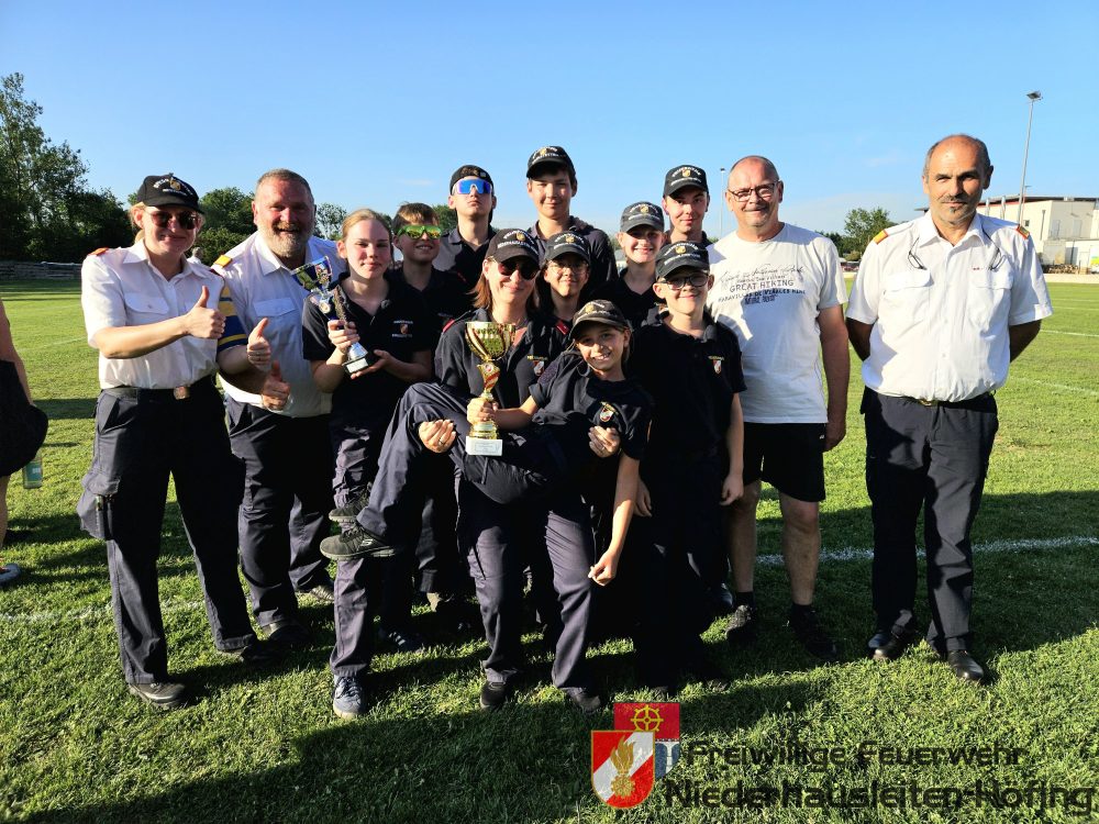 Sieg beim Bezirksbewerb der Feuerwehrjugend in St.Valentin